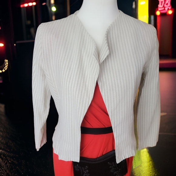 Never worn, Lucca Couture Jacket, no buttons - Picture 1 of 4